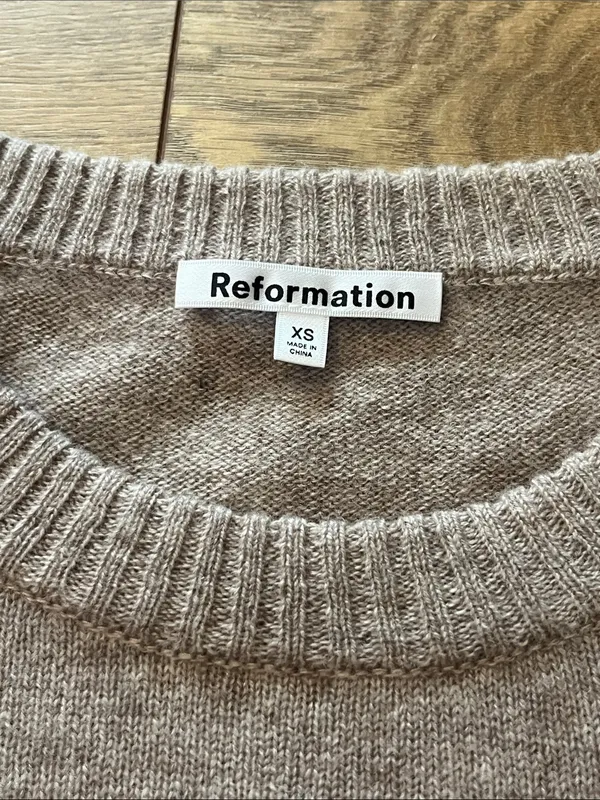 REFORMATION 👢Tan Crew Sweater - Cashmere Fabric - Size XS - Image 2