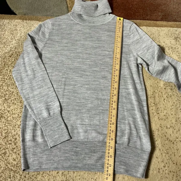 Gap Merino Wool Turtleneck Sweater Womens XS Gray Knit Long Sleeve Layering Top - Image 2
