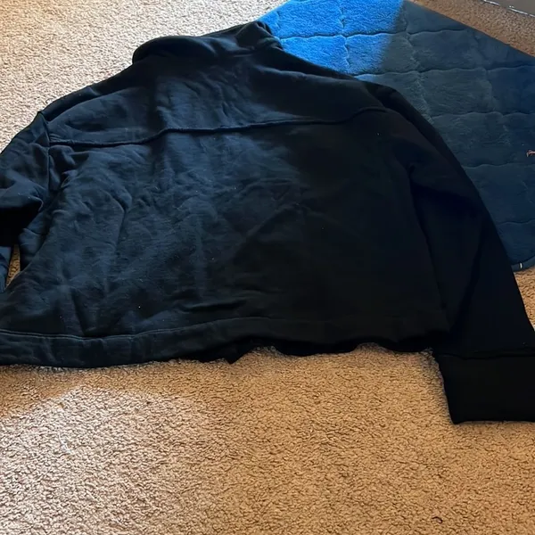 NWOT Anthropologie t.la black sweatshirt cardigan small‎ - Image 8