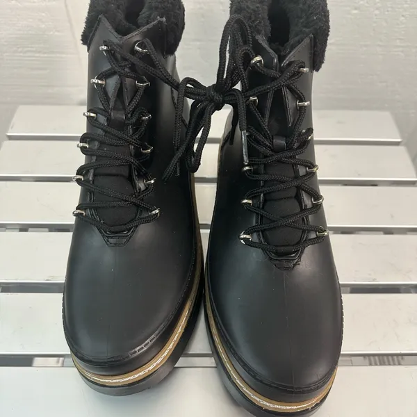 Marc Fisher Black Lined Rubber Fairly Waterproof Winter Lace Up Boots SZ… - Image 2