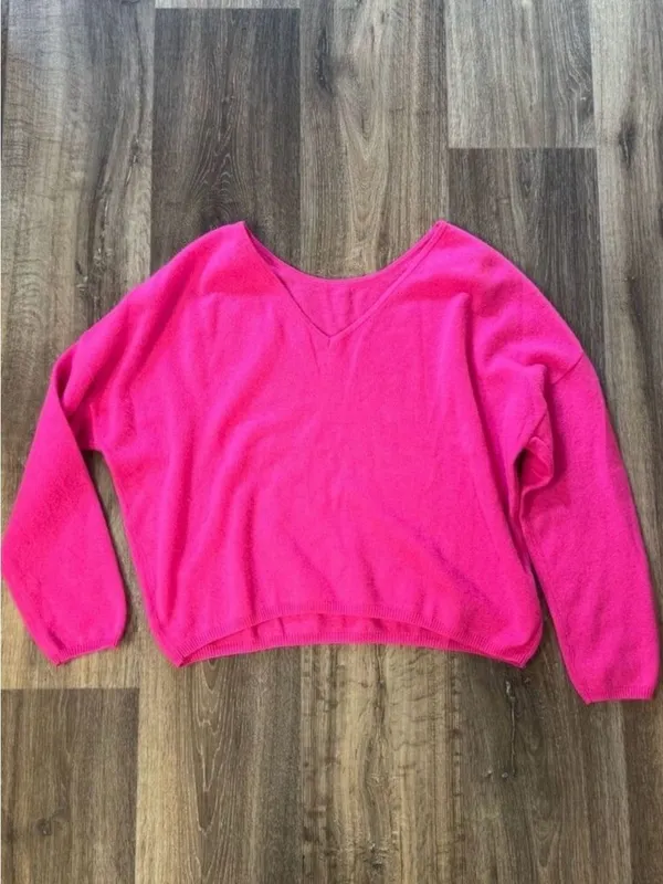 Brodie Cashmere Rosa Reversible Cashmere Sweater Diva Pink Women’s Medium - Image 3