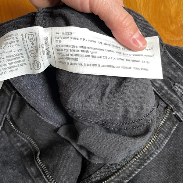 Abercrombie & Fitch The ’90s Relaxed High Rise Jeans Women’s Size 25 Black Straight Leg - Image 3