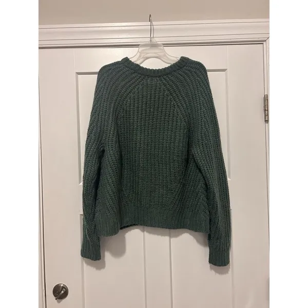 A New Day Sweater Women’s Size Large Green Chunky Knit Super Soft Waist Length - Image 2