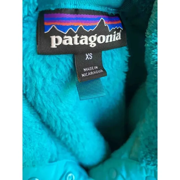 Patagonia Women's Re-Tool Snap-T Pullover - Used Color: True Teal - Big Sur Blue - Image 3
