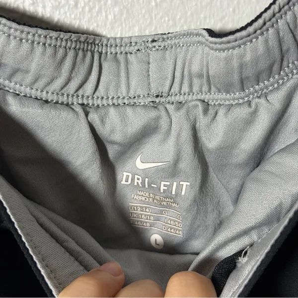 Nike Women Dri-Fit Black Athletic‎ Running Shorts size L - Image 3