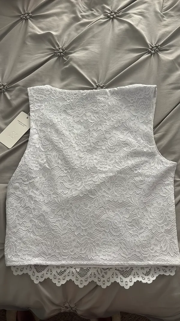 Amazon Lace Top - Image 2