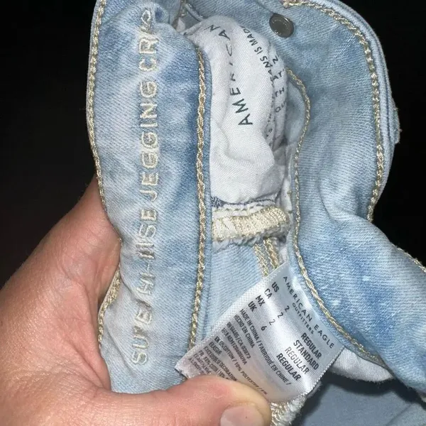 American Eagle distressed super hi-rise size 2 jeggings - Image 2