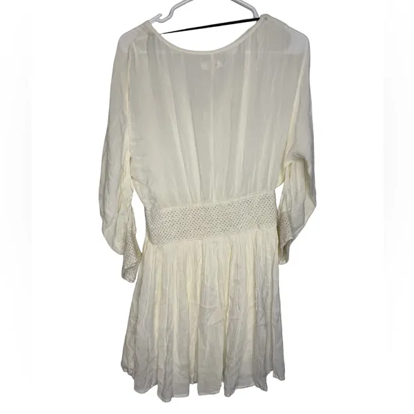 ✨🤍 Volcom Ivory Boho Smocked Waist Peasant Mini Dress Size‎ M 🤍✨ - Image 4