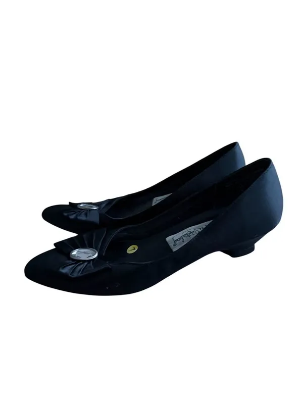 DIANE VON FURSTENBERG Vintage Black Bow Kitten Heels Size 7 - Image 3