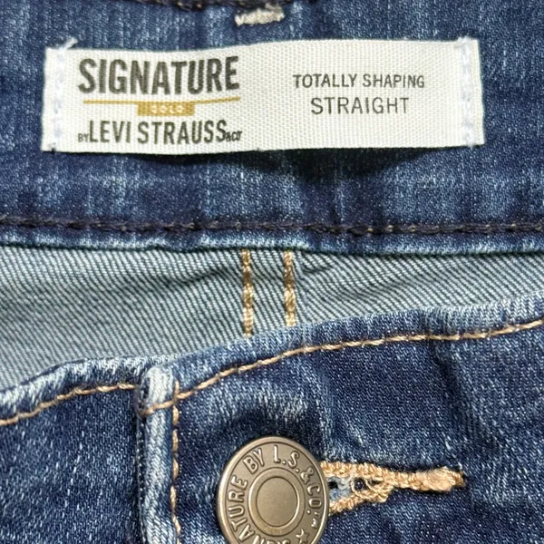 Levi's Signature Totally Shaping Straight Jeans W33 L28 Dark Wash Stretch Denim‎ - Image 4