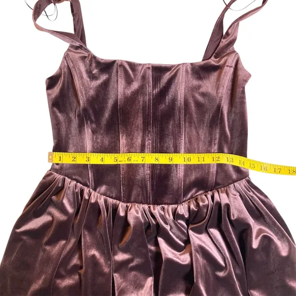 NWT Zara Bloggers Favorite Velvet Corset Mini Dress Maroon Size Medium - Image 7