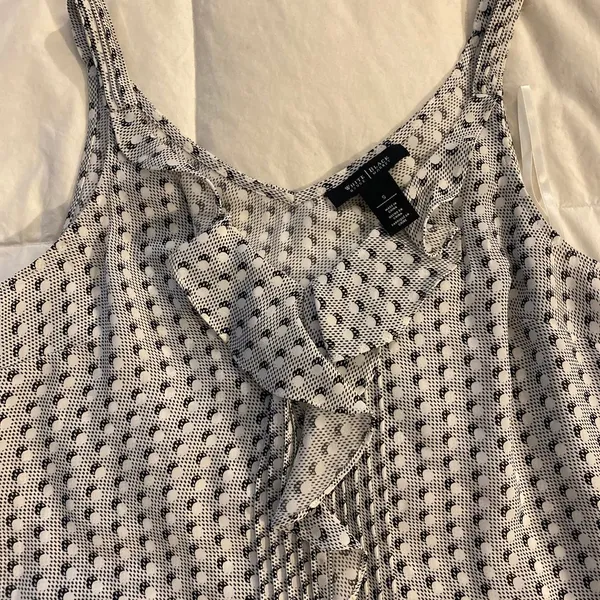 White House Black Market Crop Top 3-Pack women sz S - Image 9