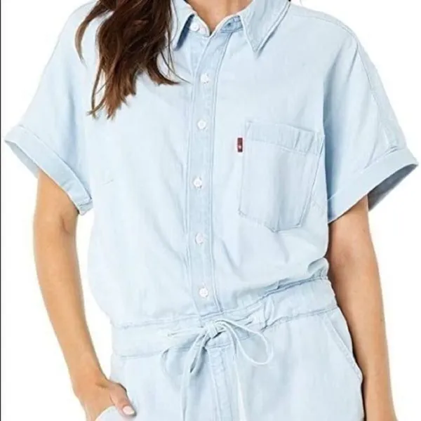 Levi’s Romper size Medium - Image 7