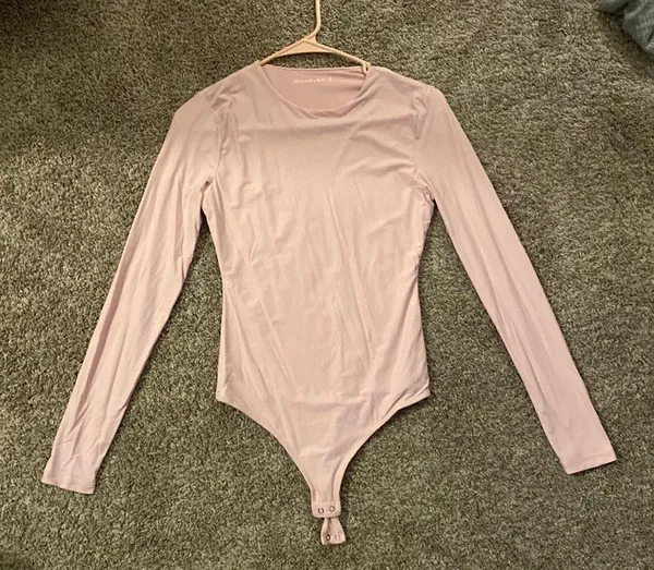 Abercrombie Pink Bodysuit - Image 4