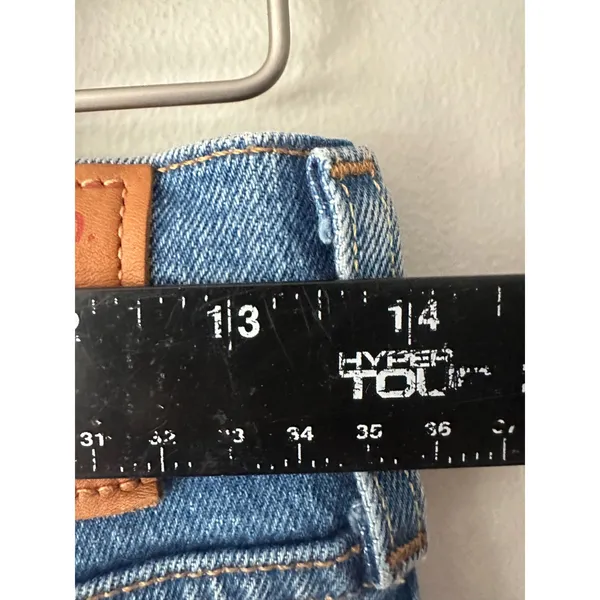 Levis Premium 501 Skinny Distressed Jeans Medium Wash Button Fly Women 26 - Image 9