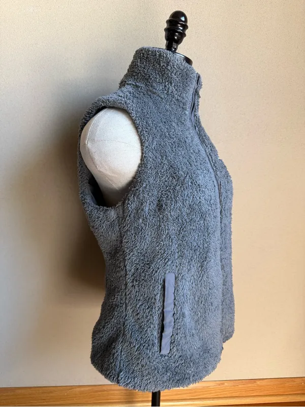 Patagonia Los Gatos Vest - Image 5
