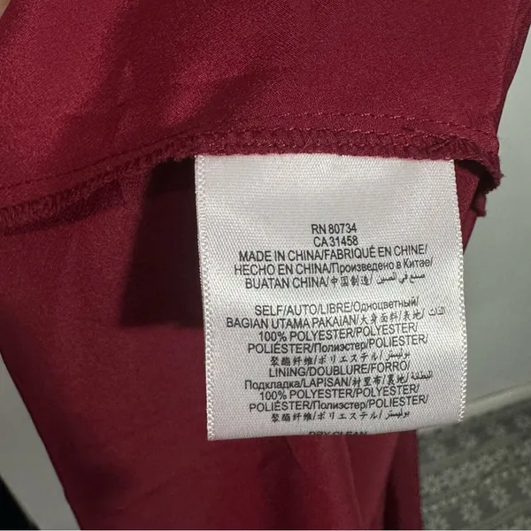 BCBGeneration Burgundy Pleated Maxi Dress Size 6‎ Old Money Goddess Romantic - Image 9