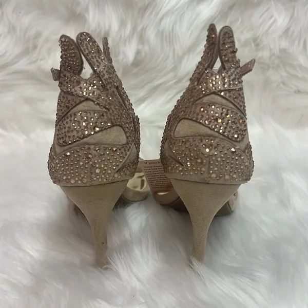 Zigi Soho Heels NWT A10‎ - Image 8