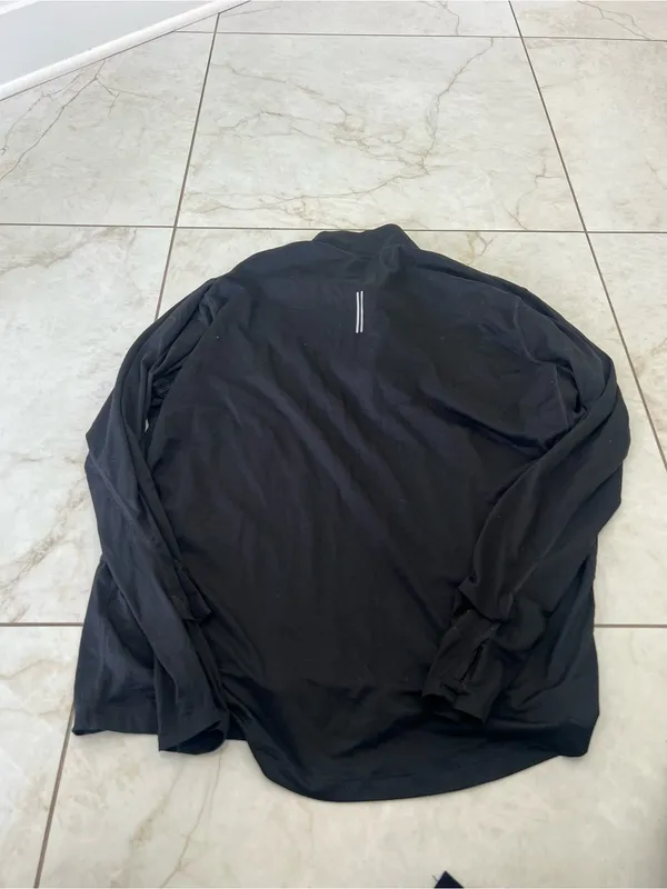 Nike Black Element Running Top Size XL - Image 5
