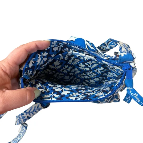 Vera Bradley Lizzy Crossbody Shoulder Bag Blue Lagoon Retired‎ Quilted - Image 7