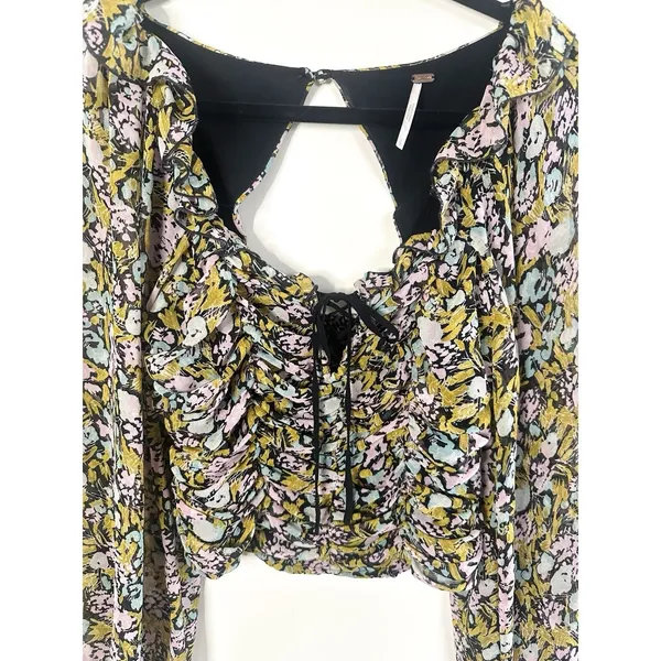 Free People Mabel Floral Printed‎ Ruched Smocked Crop Top Long Sleeve Blouse S - Image 4