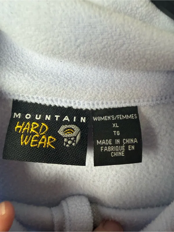 Mountain Hardware Woman’s XL Light Lavender Half-Zip Fleece Pullover - Image 2