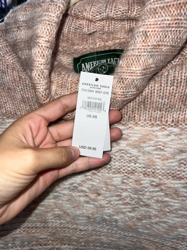 American Eagle Sweater - Image 4
