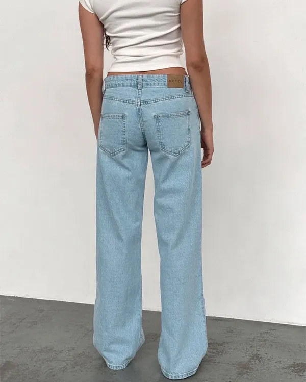 Low Rise Jeans - Image 3