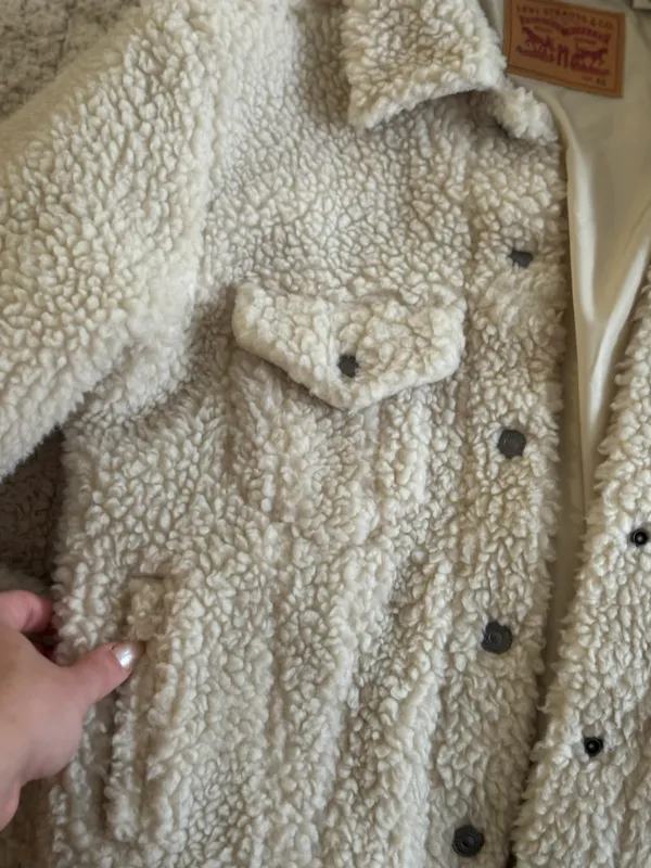 Levi’s Sherpa Jacket - Image 4