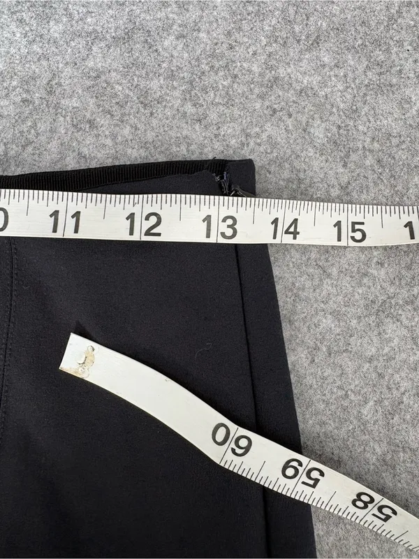 Quince Ultra-stretch Ponte Pintuck Ankle Pants Black size small 27” inseam - Image 14