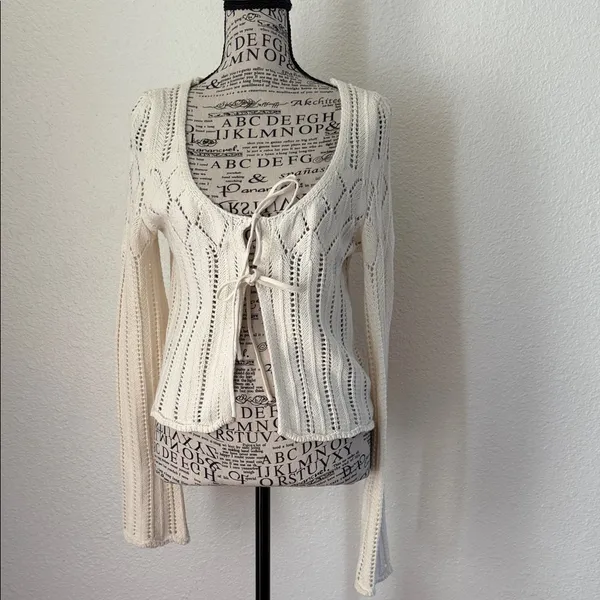 Pink Rose Cream Knit Cardigan - Image 9