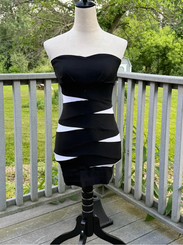 Body Central Black Strapless Mini Dress with White Cutouts - Image 5