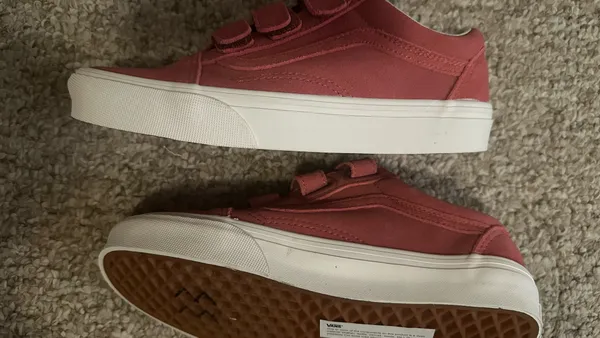Vans Pink Velcro Sneakers – Casual Low Top Shoes Size 5.5 - Image 3