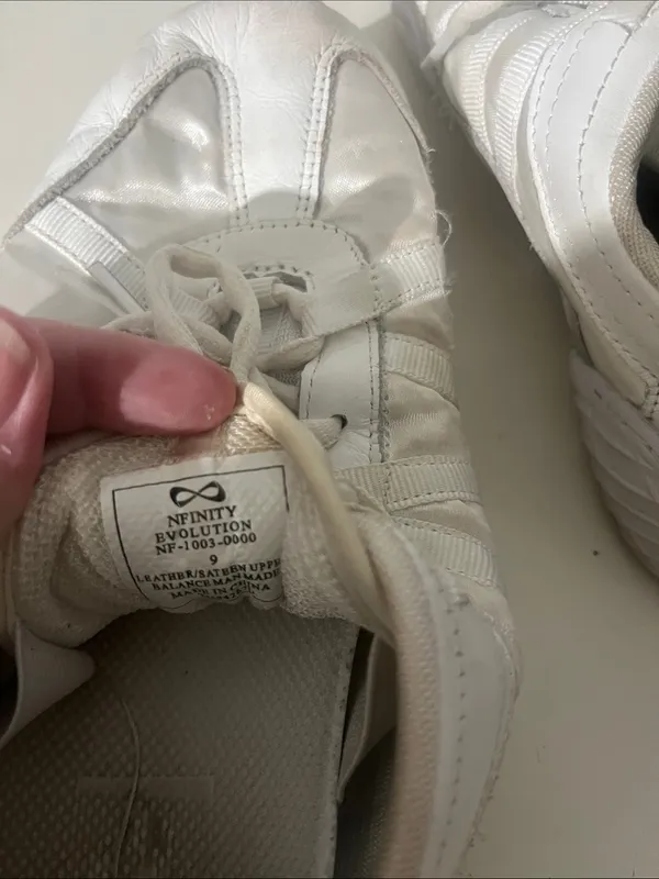 Nfinity Evolution Women’s Evolution Cheer Shoes White Size 9 - Image 5