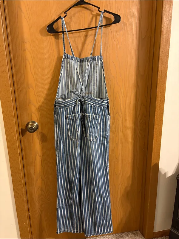 Kensie Women’s Blue‎ & White Striped Wide Leg Denim Overalls Medium NWOT - Image 7