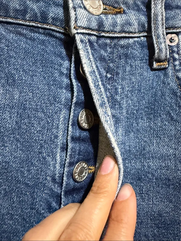 Women’s Agolde Riley Crop Jeans - Image 3