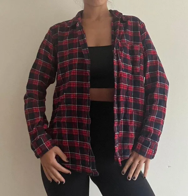 Hollister Red Flannel  Large - Image 4