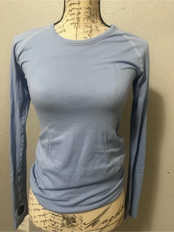 Lululemon Run: Swiftly Tech Long Sleeve Lavender Dusk size 4 new without tags 🍋 - Image 4