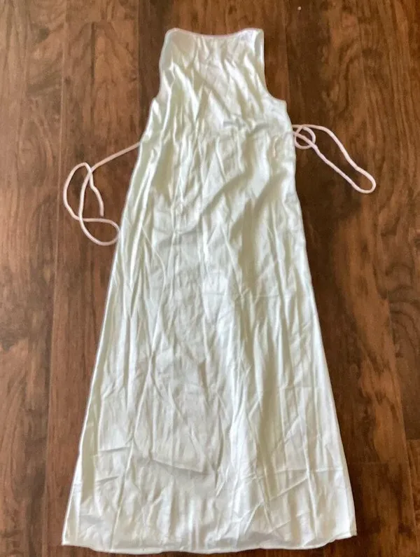 Vintage Silky Light Blue Nightgown with Embroidery - Image 4