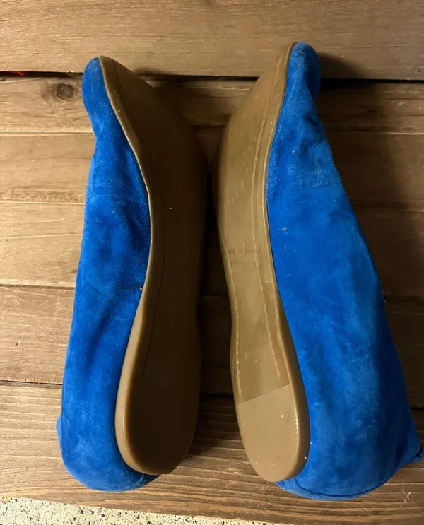 J Crew Anya Blue Suede Ballet Flats, size 7.5 Please look at last picture - Image 4