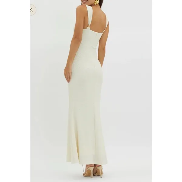 Sun white cut-out maxi dress with gold-tone hardware details on the straps - Image 3