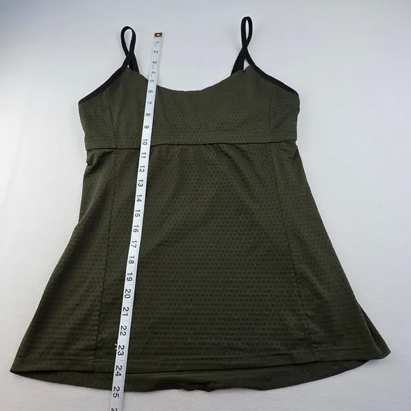 Athleta Chi Mesh Tank Top Olive Green Strappy Back Built in Bra Size Medium - Image 10