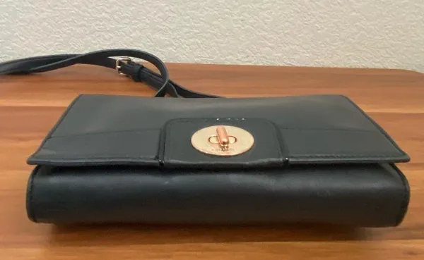 KATE SPADE Black Leather Hampton Road Juliana Turnlock Crossbody Bag - Image 6