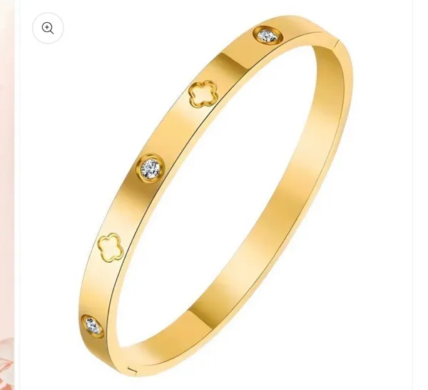 18K NON-TARNISH WATERPROOF STAINLESS STEEL BANGLE WITH CLOVER-Gold - Image 2