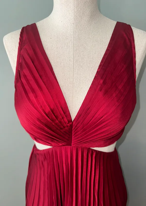 Abercrombie Giselle Pleated Cutout Maxi Dress - Image 3
