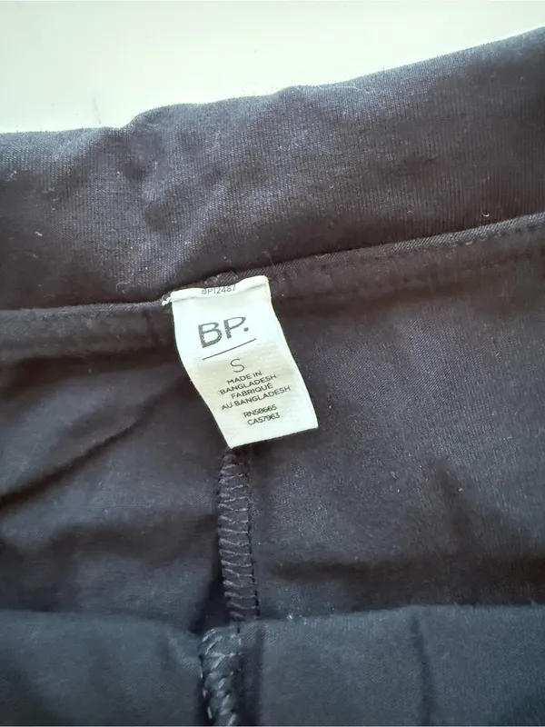 NWT BP Nordstrom Fold-over Boot Cut Leggings size small - Image 4