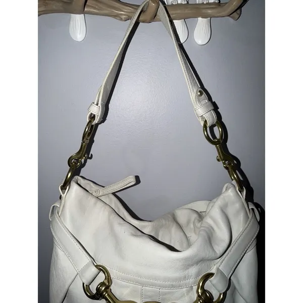 COACH Hampton White, Hobo Bag With Gold Hardware Tone Purse Shoulder Bag‎ 8B15 F - Image 6