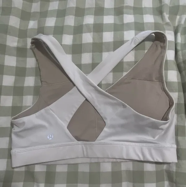Lululemon Envital Bra - Image 4