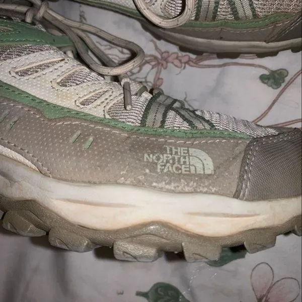 North face hiking shoes - Image 3