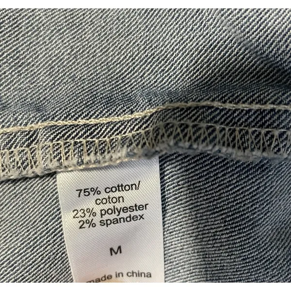 Maurices distressed blue denim Stretch Vest Women medium‎ sleeveless pockets - Image 4